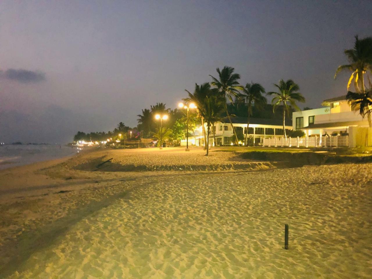 Hikkaduwa Backyard Beach Homestay كالي المظهر الخارجي الصورة