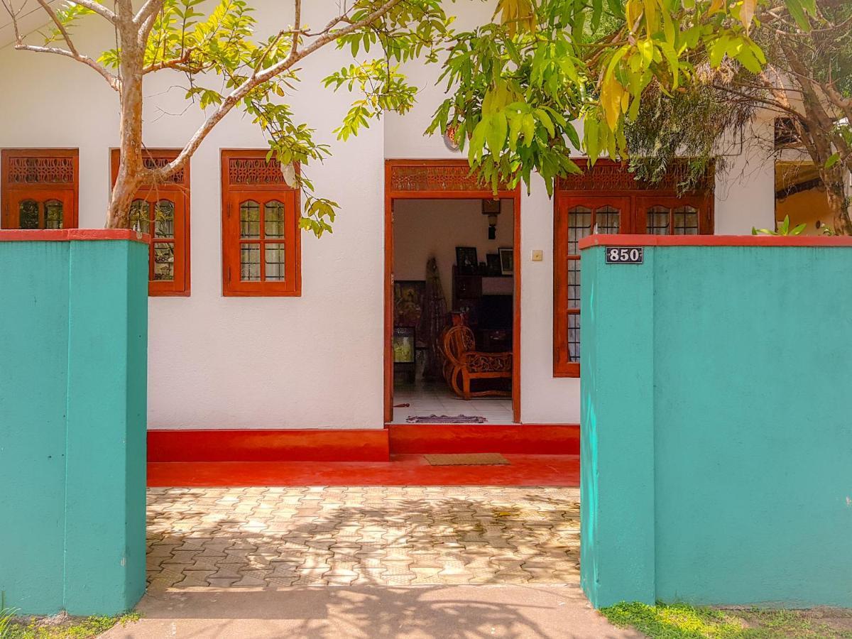 Hikkaduwa Backyard Beach Homestay كالي المظهر الخارجي الصورة
