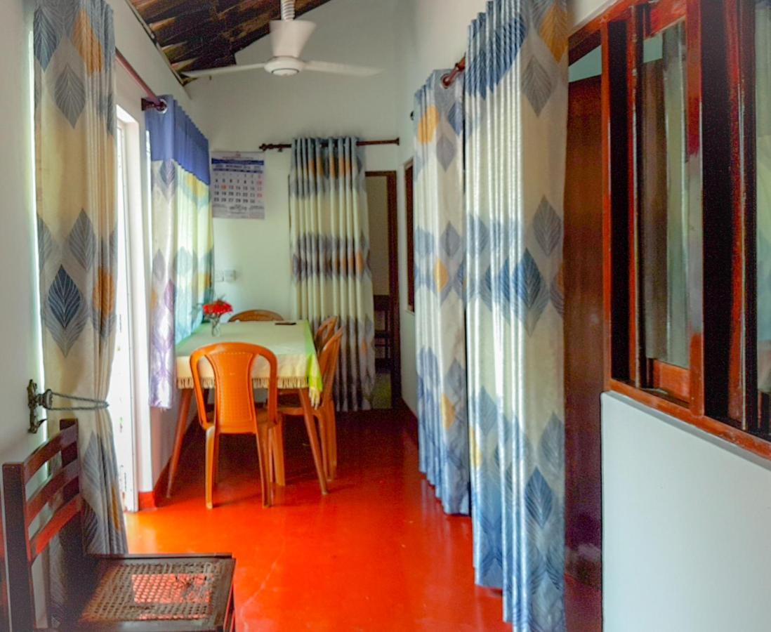 Hikkaduwa Backyard Beach Homestay كالي المظهر الخارجي الصورة