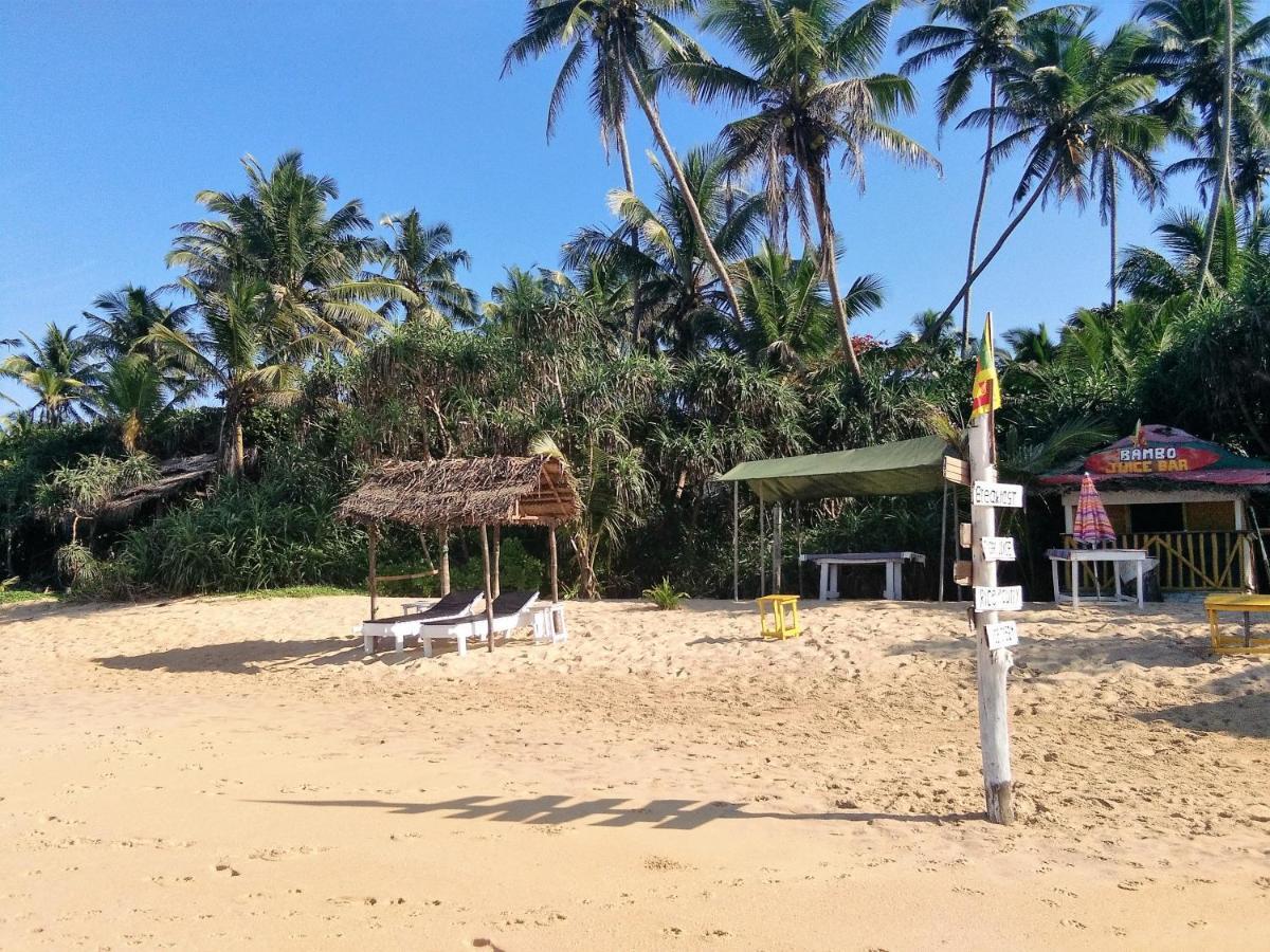 Hikkaduwa Backyard Beach Homestay كالي المظهر الخارجي الصورة